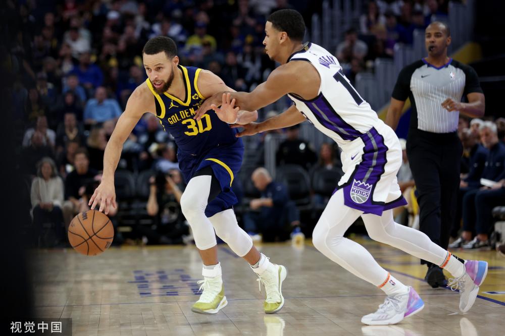 面上表现出 面上表现出