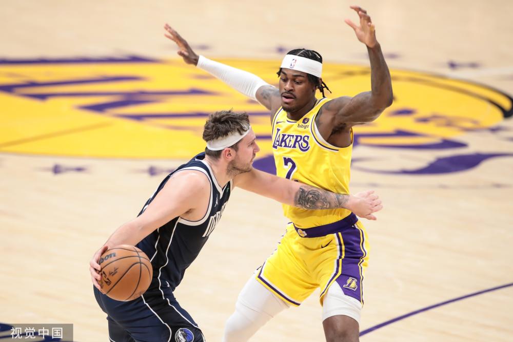 中的一些球 中的一些球