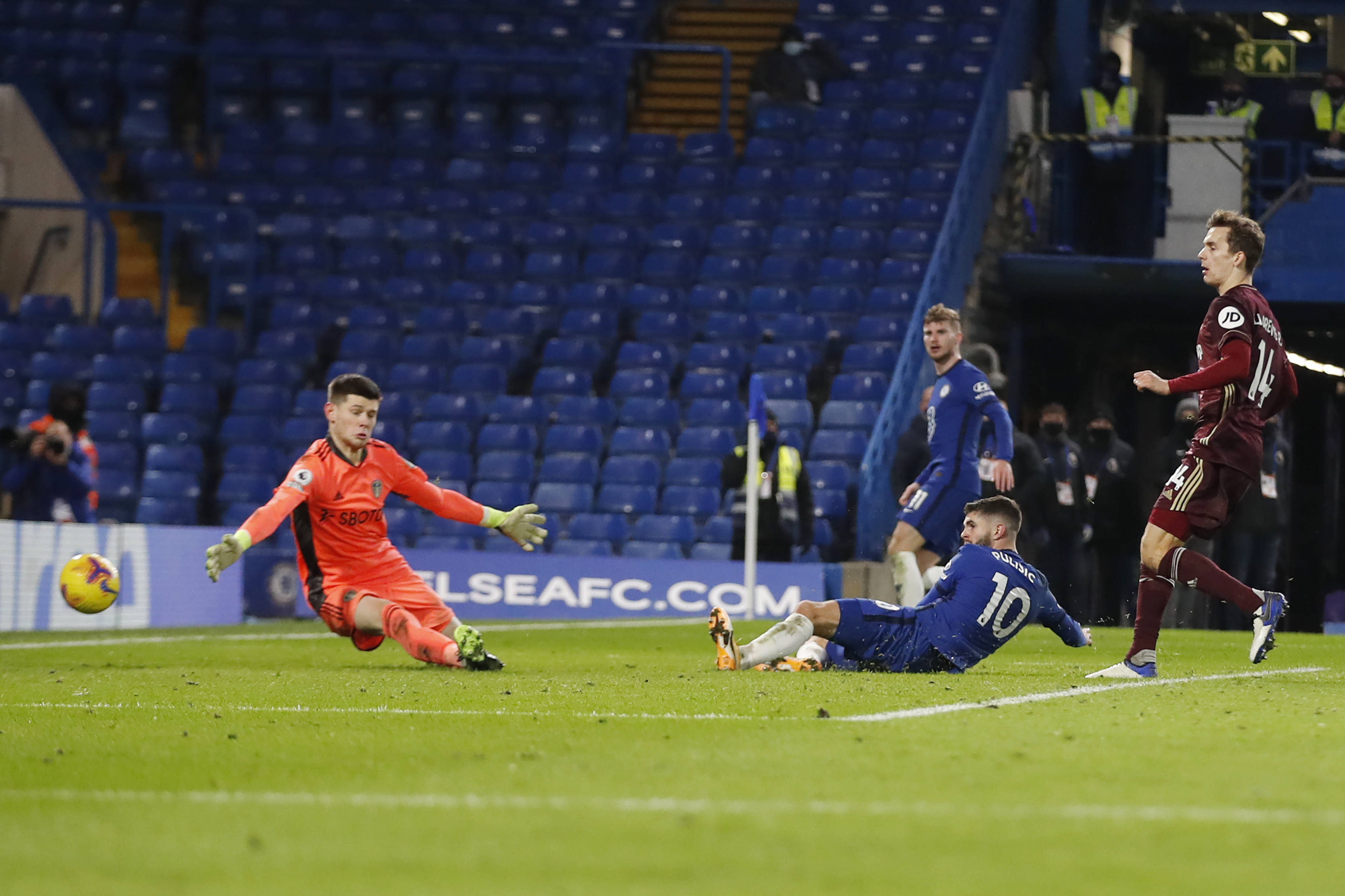 詹姆斯不仅 詹姆斯不仅